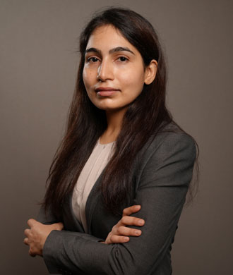 Dr. Preeti Vyas headshot.